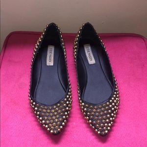 Steve Madden ‘Extraa’ Studded Flat